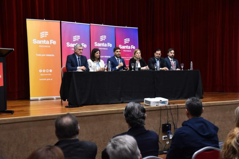 DEBATE POR SISTEMA PREVISIONAL EN SANTA FE